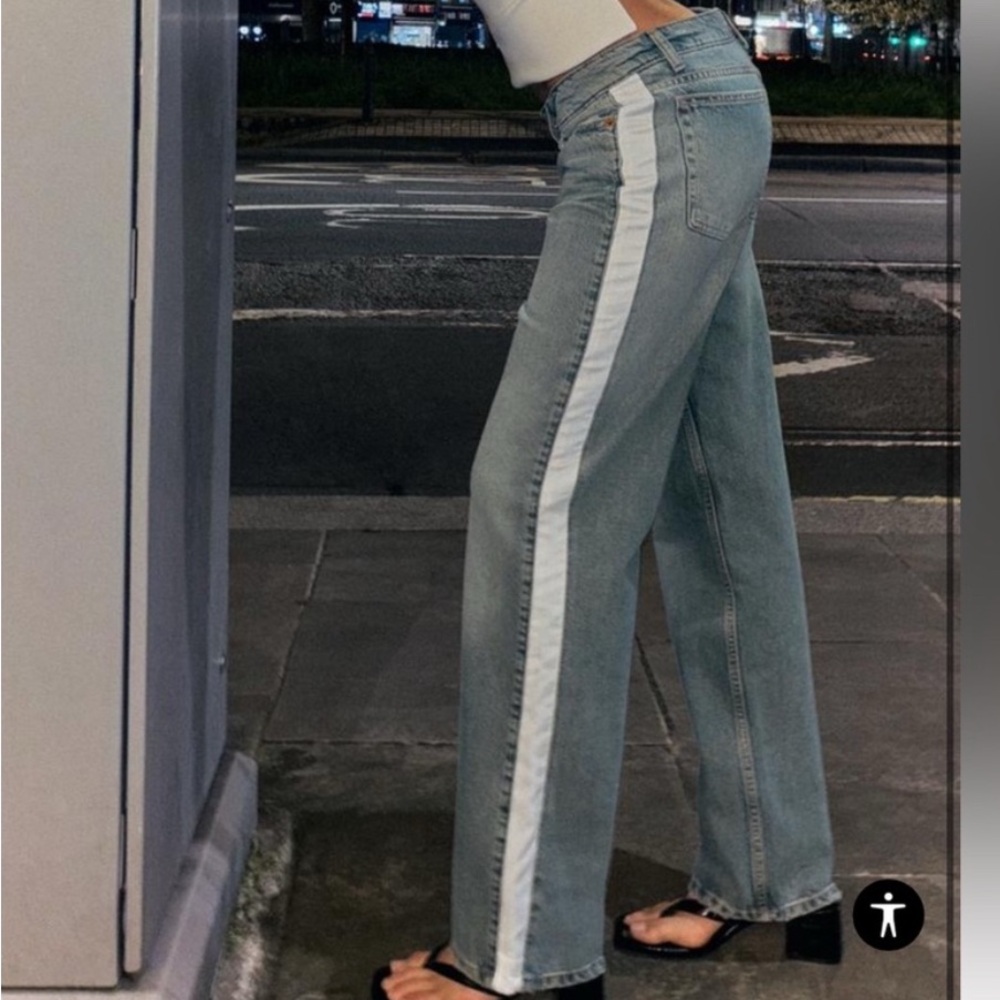 NWT Zara side stripe blue denim mid rise cropped jeans 26 sz 2 Zara sz 34